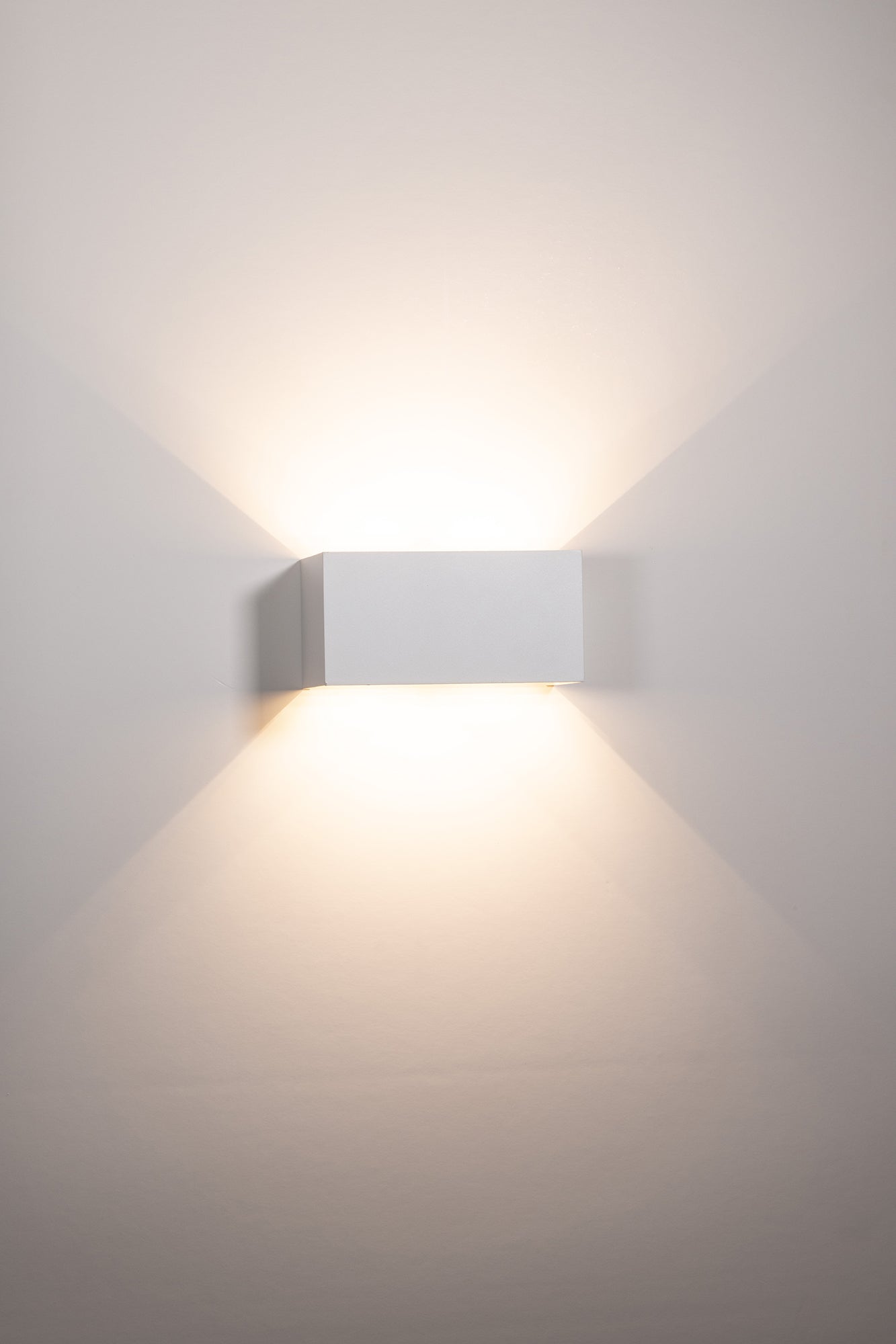 HV36582T-WHT-SQ - Versa White Square Up & Down Wall Light