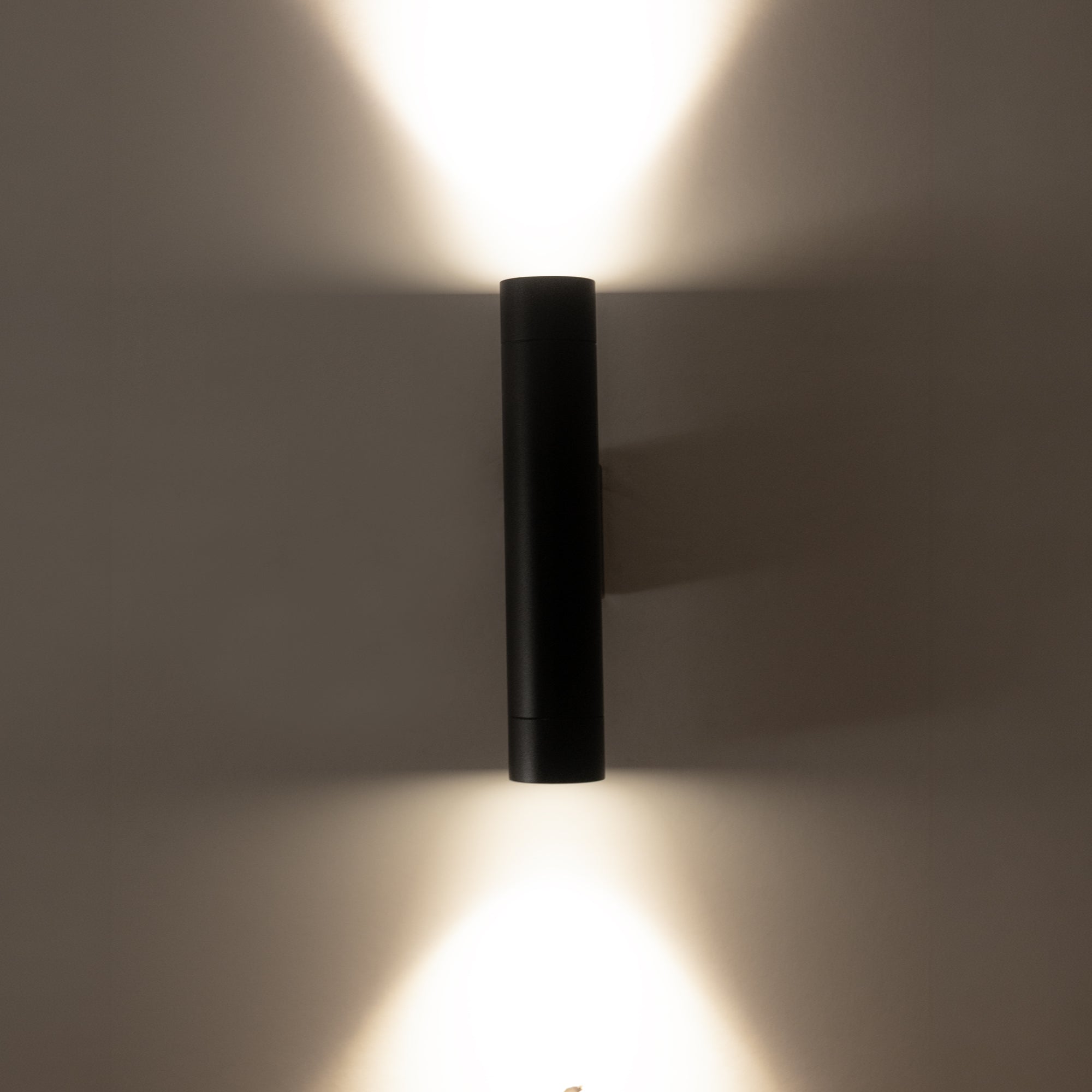 HV10294T - Dugo Aluminium Black Up & Down Wall Light
