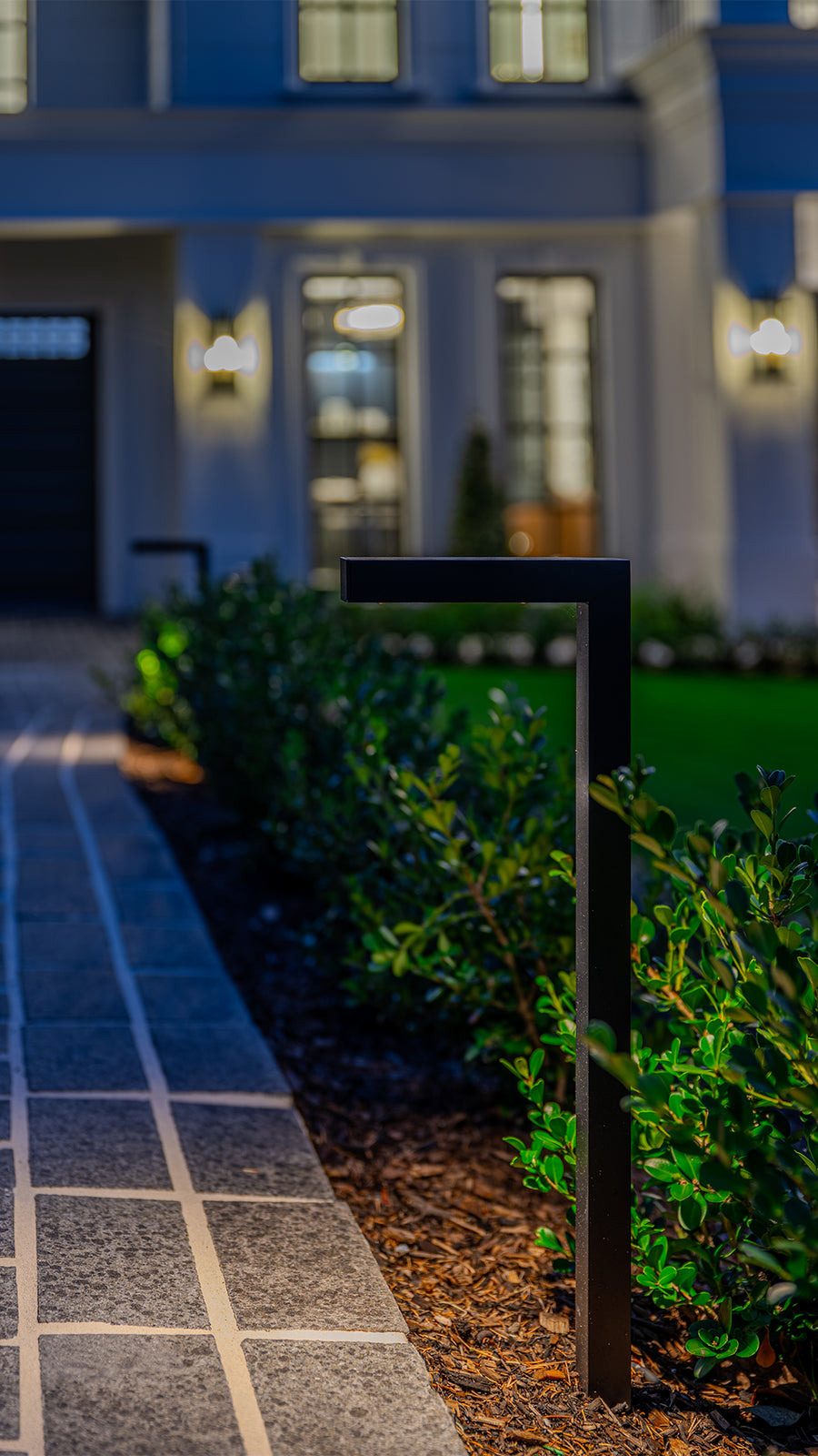Black Garden Path Light Along Front Walkway