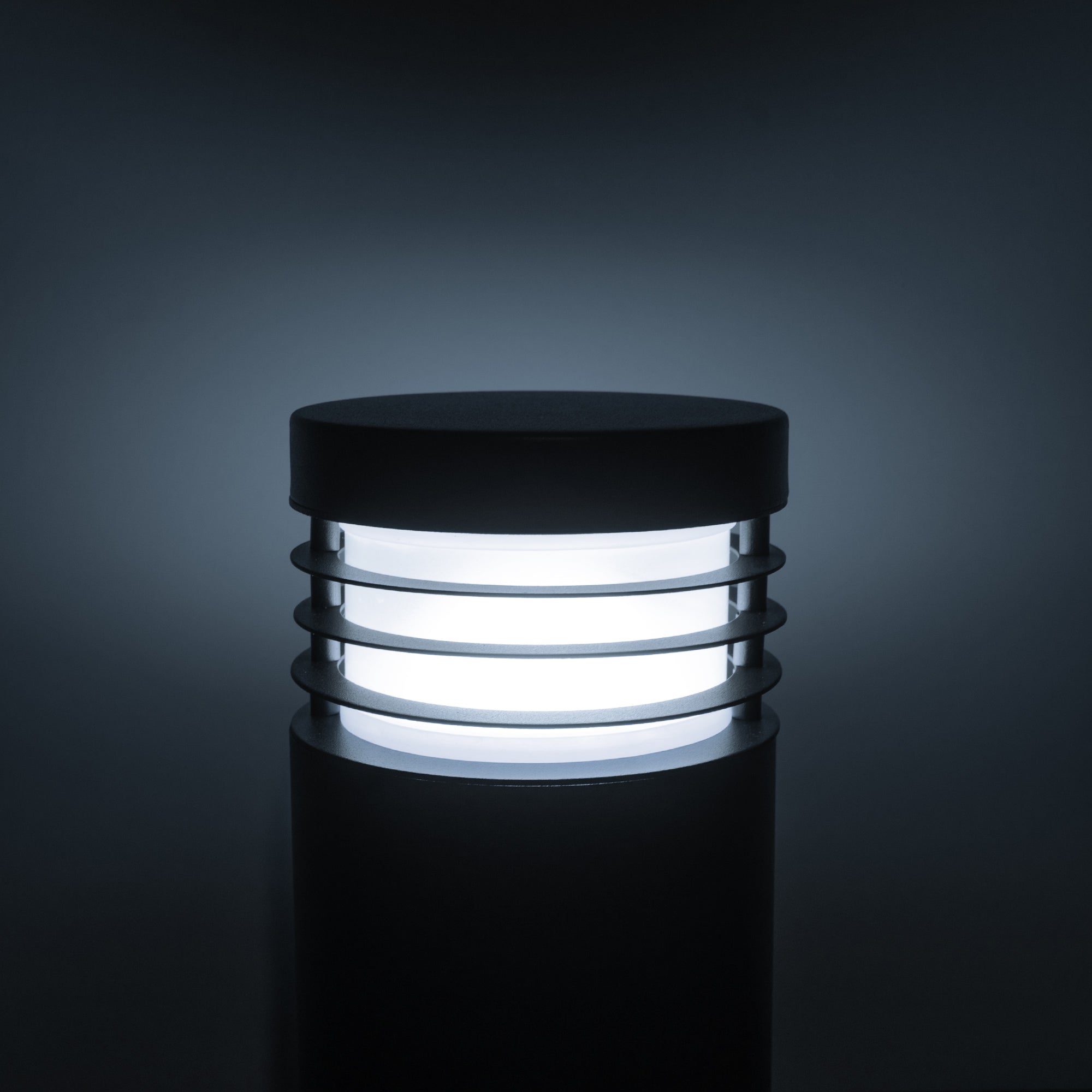HV1606T-BLK - Maxi 600 Black TRI Colour LED Bollard Lights