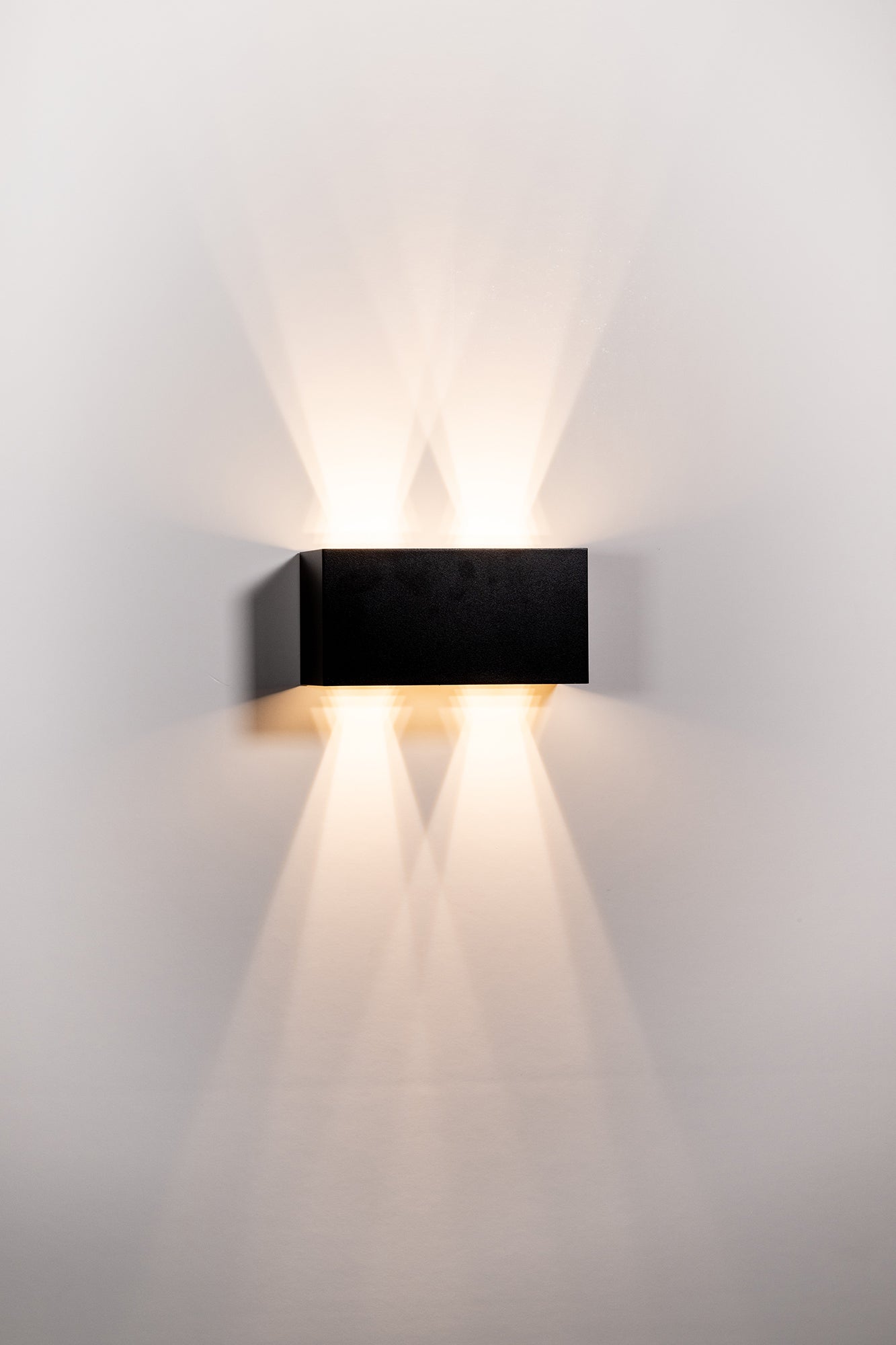 HV36582T-BLK-SQ - Versa Black Square Up & Down Wall Light