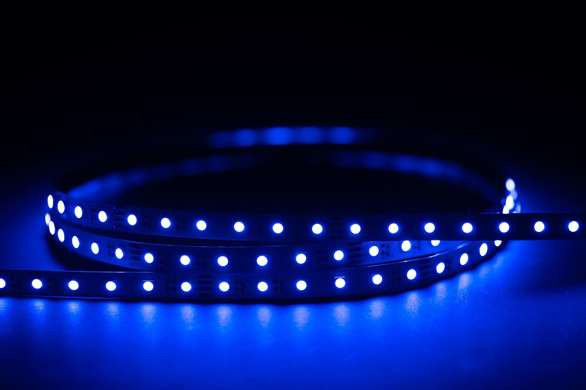 HV9753-IP20-60-RGB - 11w IP20 RGB Long Run LED Strip