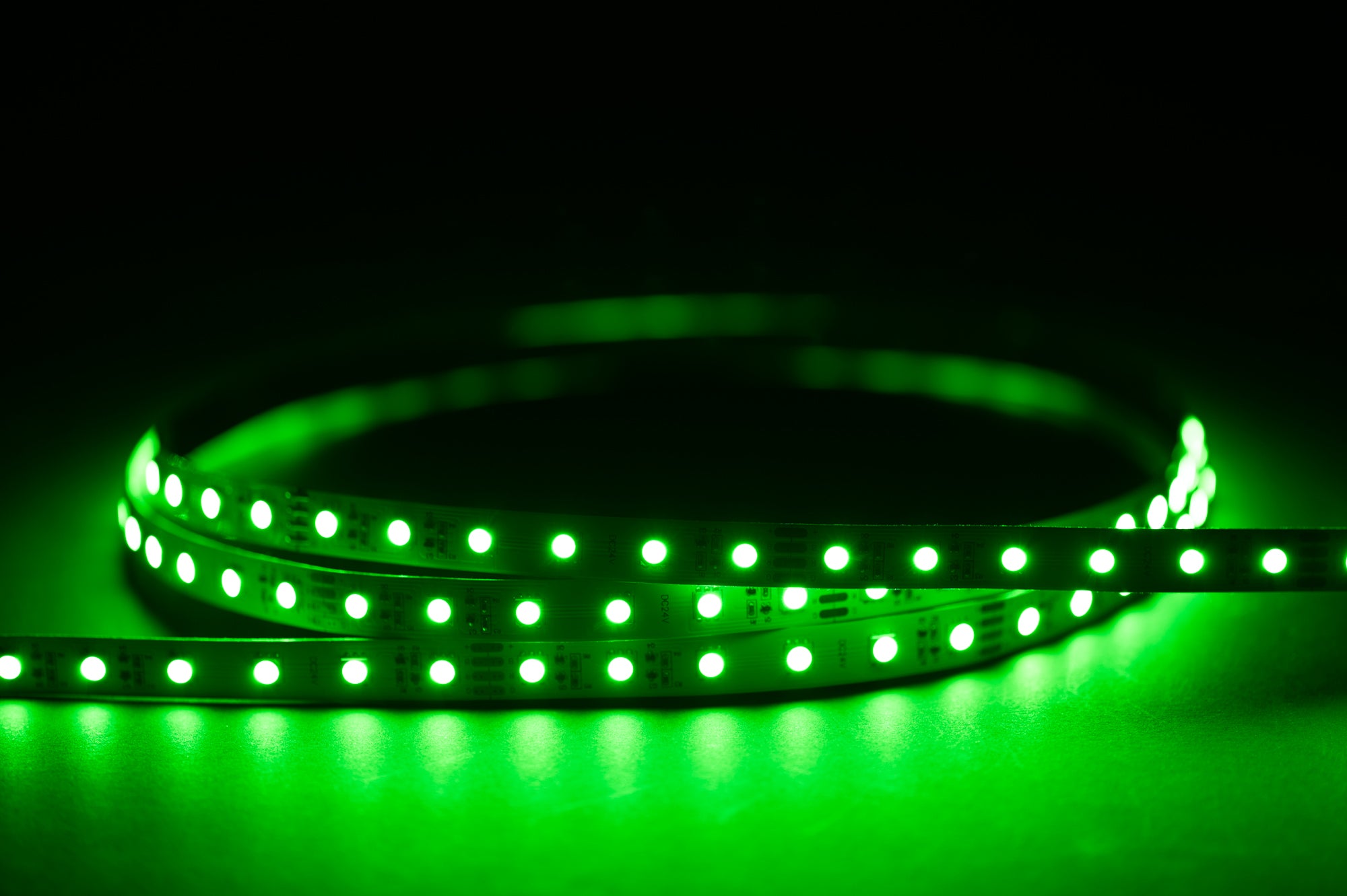 HV9753-IP20-60-RGB - 11w IP20 RGB Long Run LED Strip