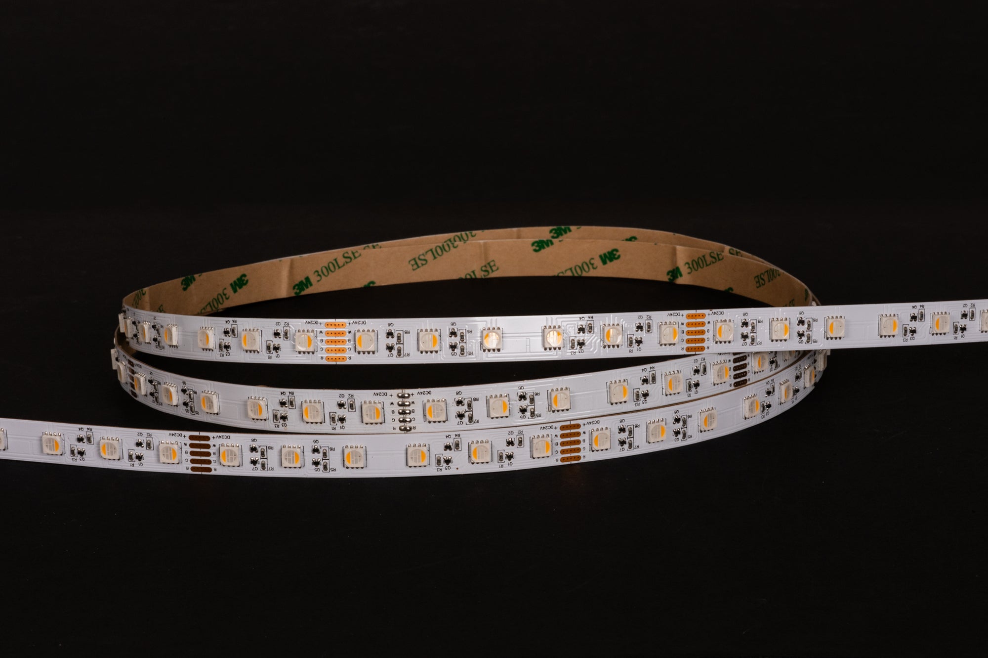 HV9753-IP20-60-RGBW - 11w IP20 RGBW Long Run LED Strip