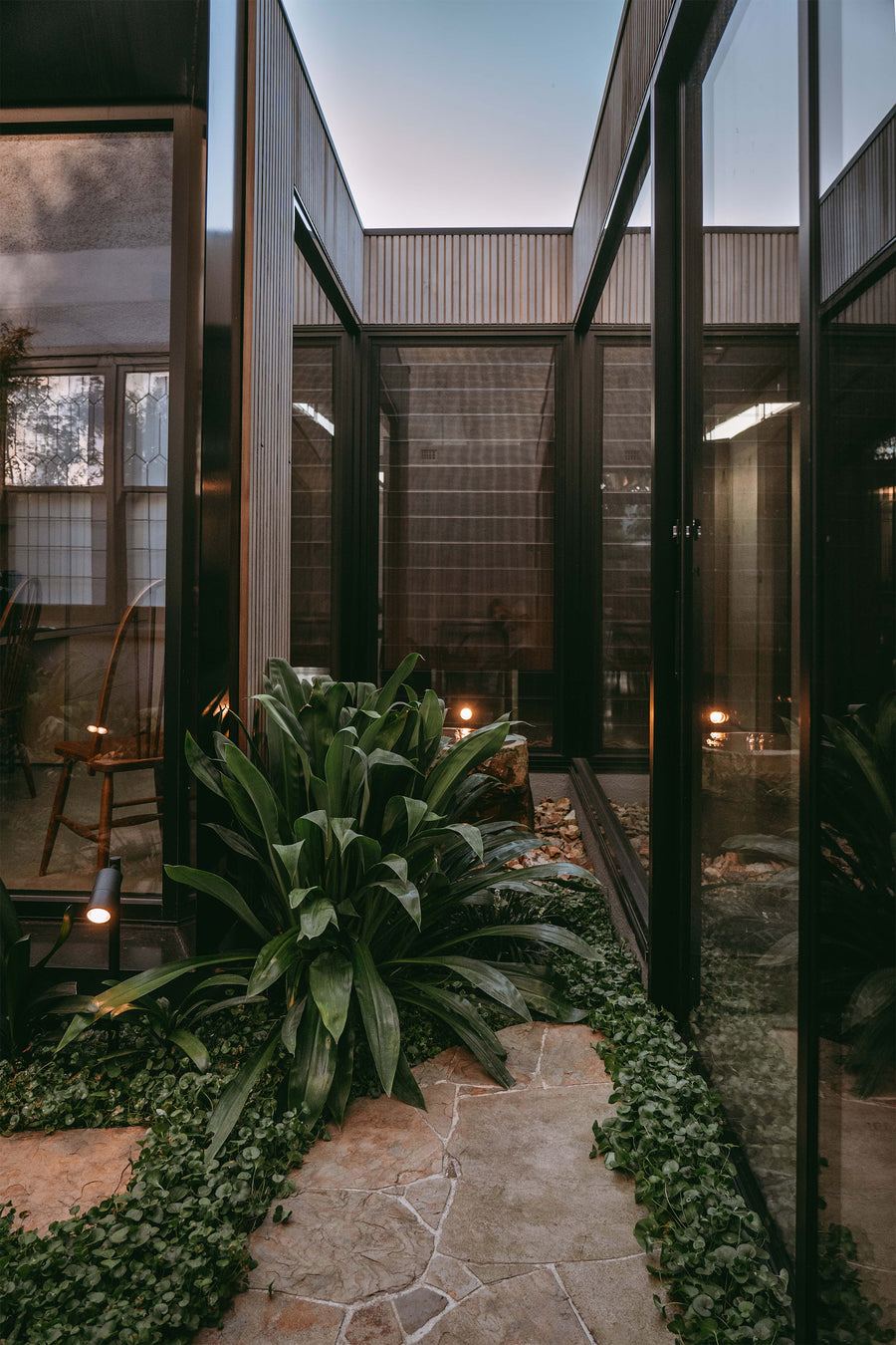 Architectural Garden Pathway Lighting