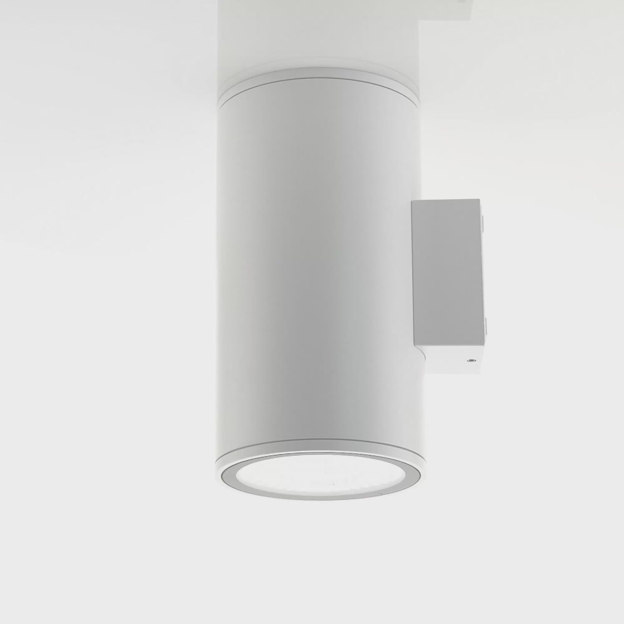 HV3629T-WHT - Porter Large White Up & Down LED Wall Light